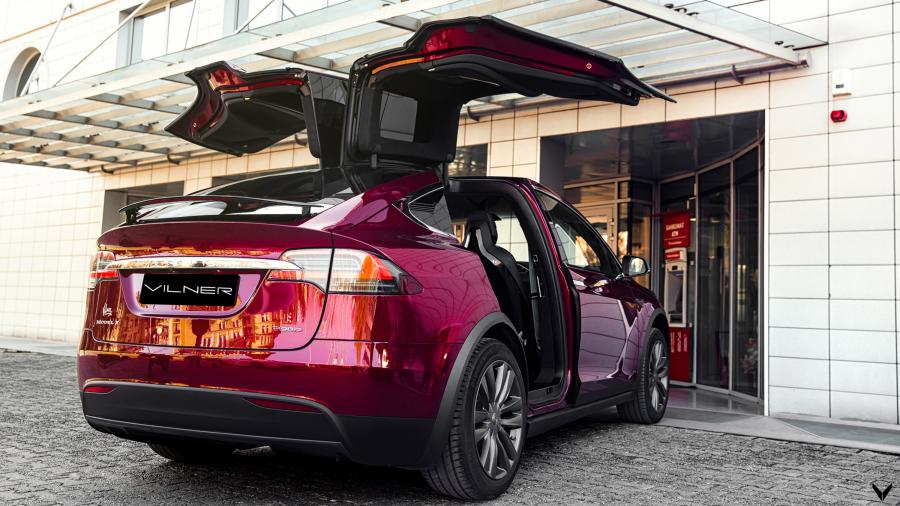  Tesla Model X P90D by Vilner 2016 года  (фото 6 из 24)